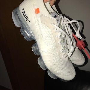 VaporMax Off-White